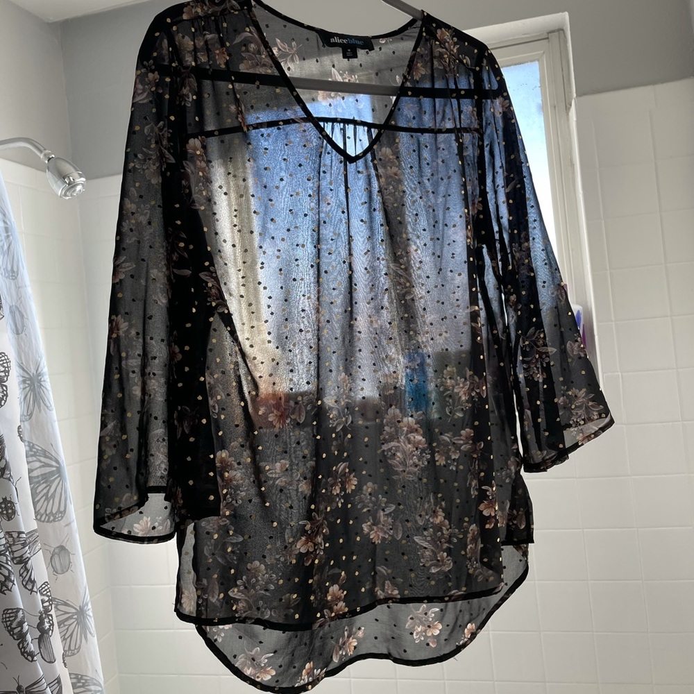 Black sparkly top